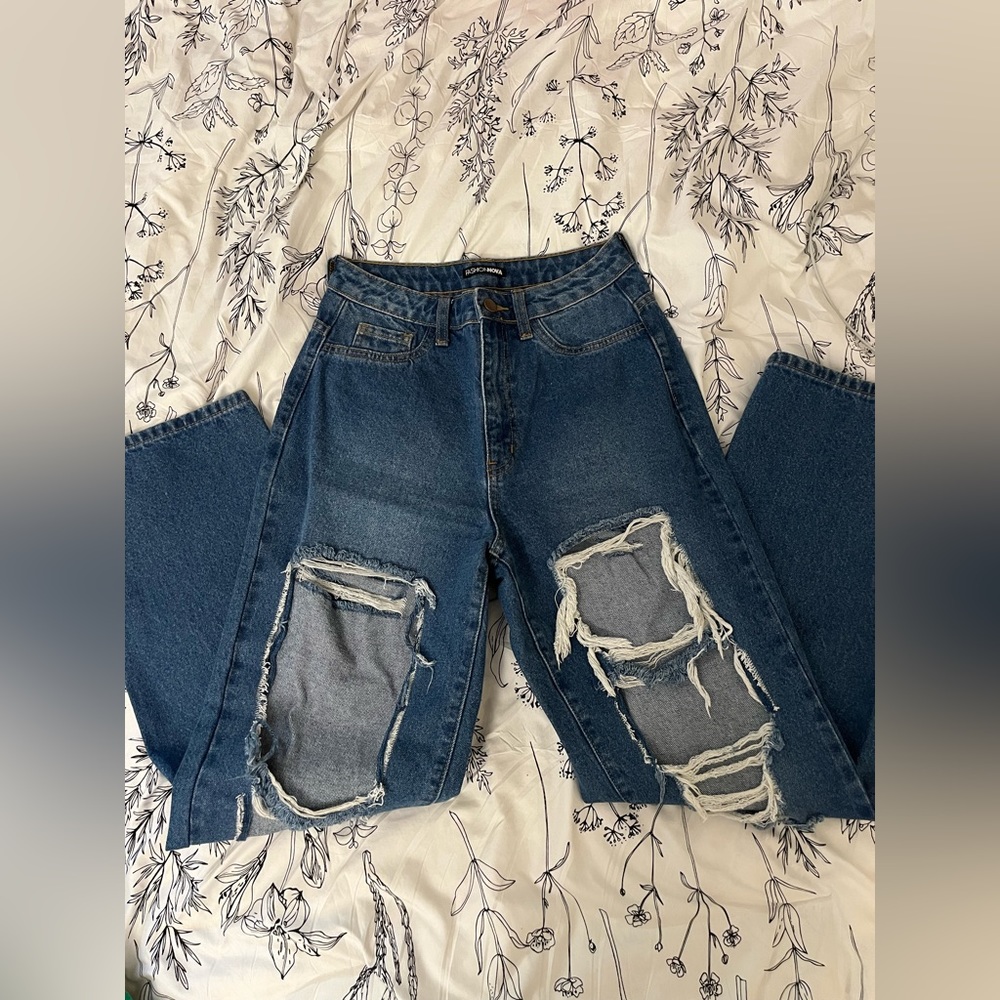 Fashion nova jeans